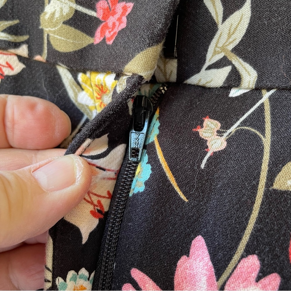 Loft The Riviera Pant Ladies Size 8 Gorgeous Florals! Side Pockets Excellent! - Picture 6 of 11